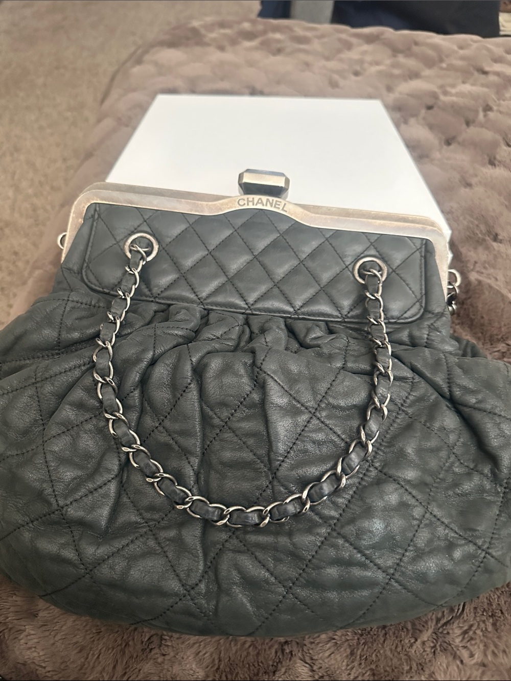 CHANEL Quilted Leather Shoulder Bag - Black